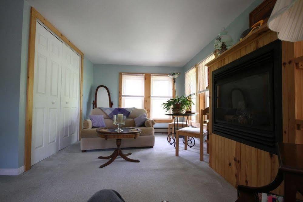 Sunny Rock Bed & Breakfast Minden Exterior photo